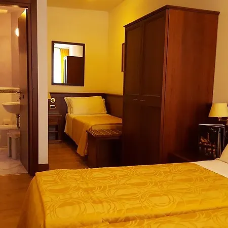Hotel Aurora