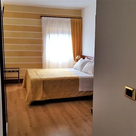Hotel Aurora